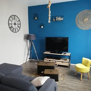 Avec 2 Chambres, Proche De La Gare De Brieuc , Saint-Brieuc France
